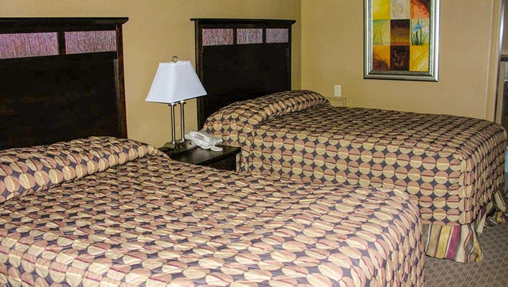 Fortune Inn & Suites 뉴포트 객실 사진