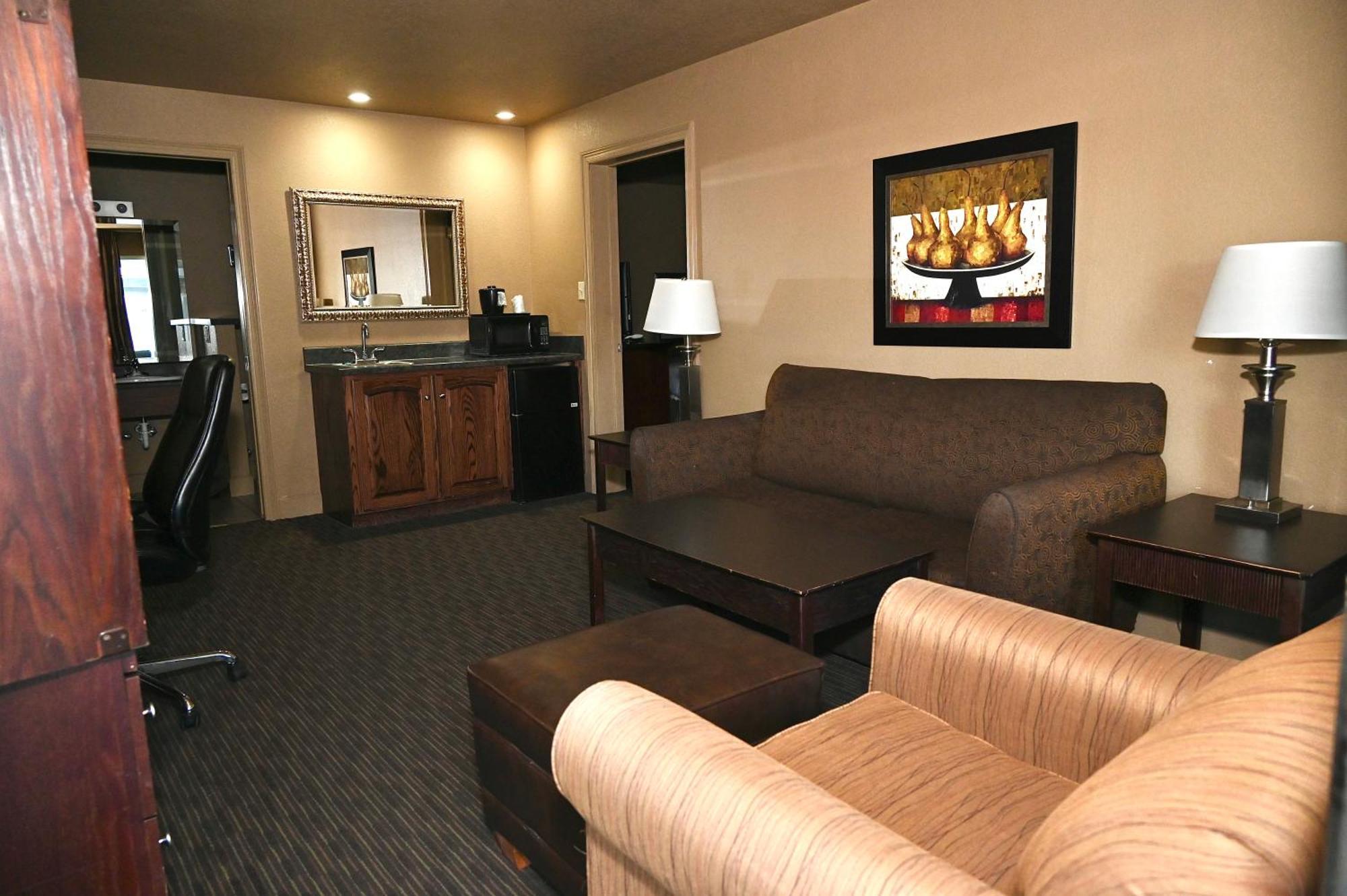 Fortune Inn & Suites 뉴포트 외부 사진
