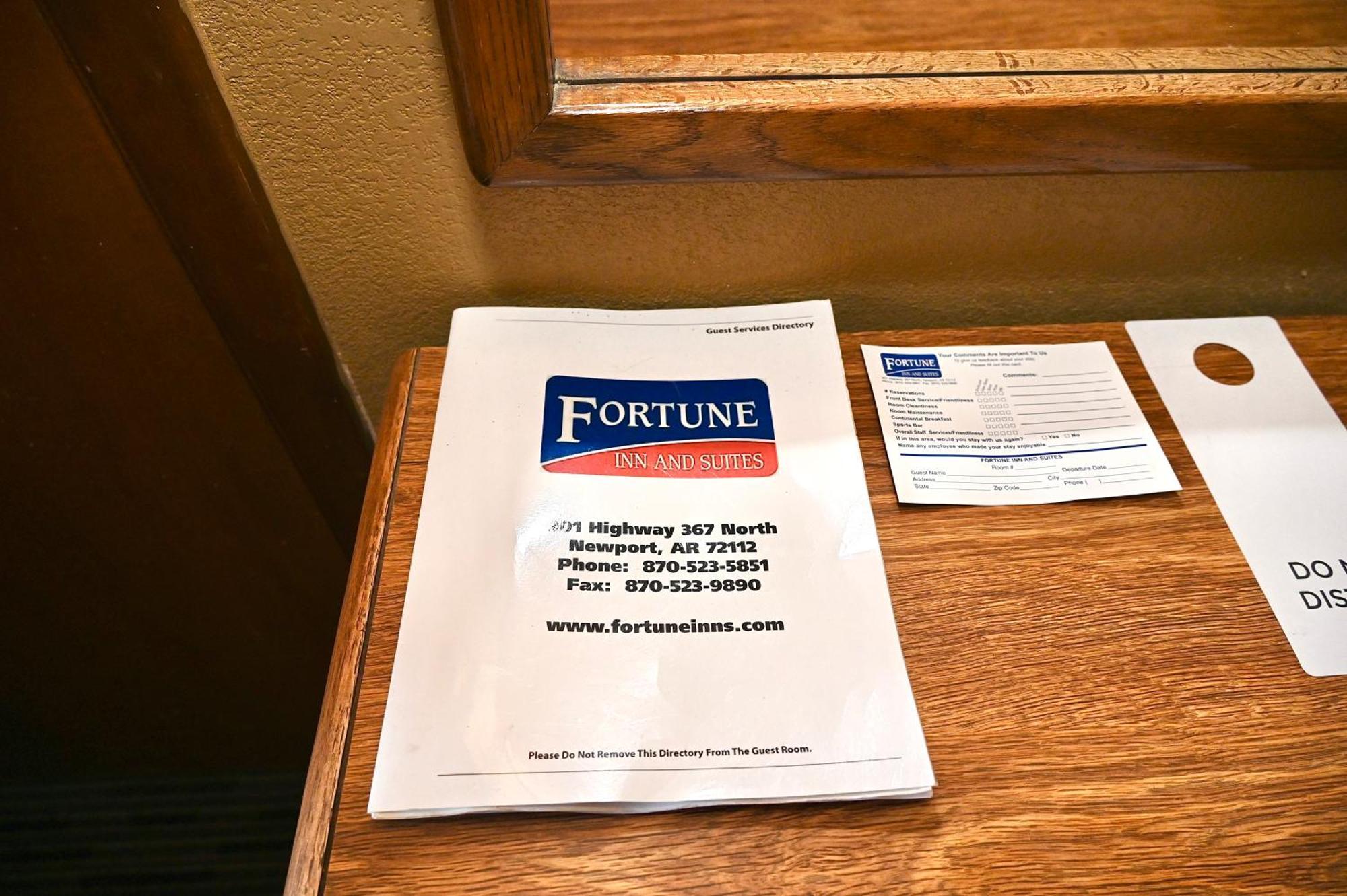 Fortune Inn & Suites 뉴포트 외부 사진